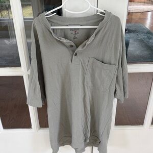 RedHead Men's Short Sleeve Henley in Light Gray 🌿